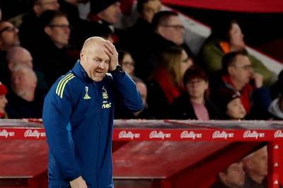 Sean Dyche ferdig som Nottingham Forest-manager