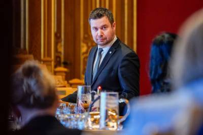 Senterpartiet refser klimaforslag fra regjeringen – betongtopp gir ros