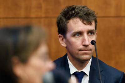 – Løgn etter løgn etter løgn