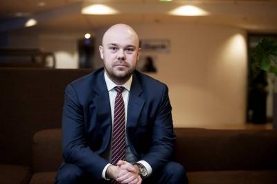 Analytiker vidar Lyngvær fraråder høy oljeeksponering