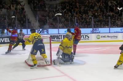 Joe Snively med mål mot HV71