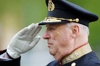 – Kong Harald var lett å like. I eit land utan adel, er det viktig.