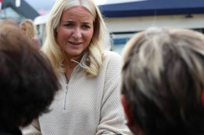 Advarer Mette-Marit mot «stor risiko»: – Situasjonen er håpløs