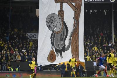 – Så absurd som du får det