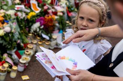 Nasjonen er i sorg: – Barnavar lei seg hele dagen