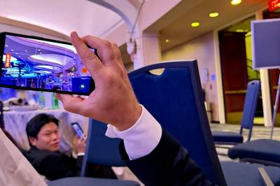 Jeg var ferdig med forretten da det smalt. Da Trumps livvakter reagerte, kastet jeg meg på gulvet.