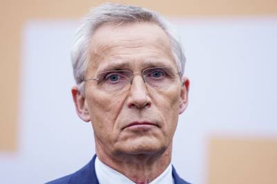 Stoltenberg bruker Manpower: – På grensen til hykleri