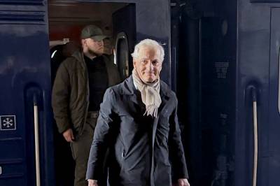 Støre i Kyiv. Slik skal Norge hjelpe Ukraina til ikke å tape krigen. 