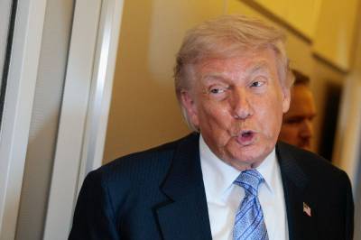Trump hyllet Palantir etter aksjekjøp