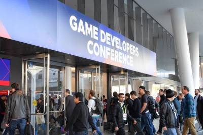 – Flere vender GDC ryggen