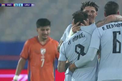 Maximiliano Araujo setter 2-1 mot India