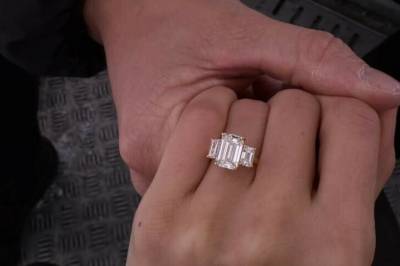 Tar forholdet et steg videre