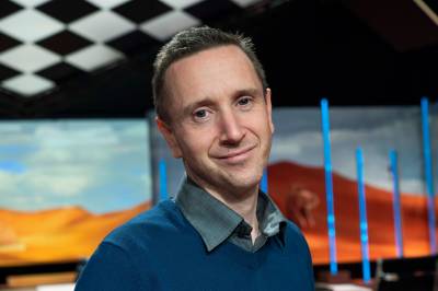 – Jeg gir meg ikke før NRK triller meg ut av Marienlyst