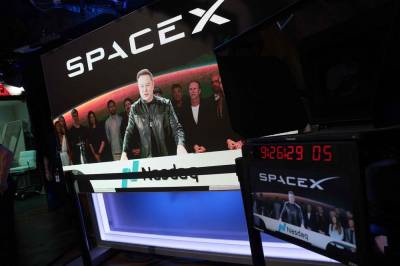 SpaceX skyter opp 11 prosent i børsdebuten