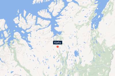 Front-til-front mellom personbil og trailer i Kløfta