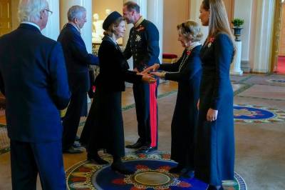 Dronning Mette-Marit ikke til stede på hilserunde