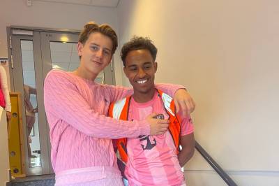 Sjå bilda frå Rosa dagen 2026 på Flora vgs!