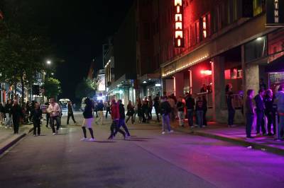 – Ingen grunn til at vi skal ha skjenking hele natta i fire-fem uker