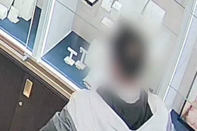 Smykkekupp: Tyver slo til midt på lyse dagen