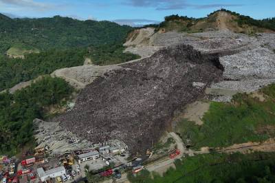 Dødstallet stiger etter søppelfjell-kollaps på Filippinene