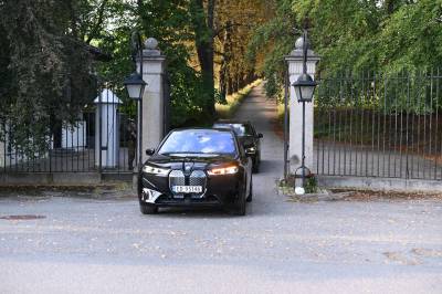 Kronprinsparet har forlatt Skaugum