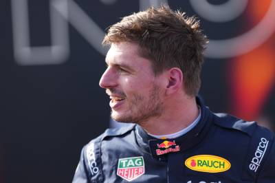 Rykteflommen over – Verstappen signerte ny lang kontrakt med Red Bull