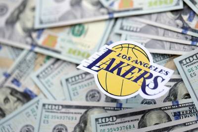 Los Angeles Lakers blir solgt igjen: denne gangen til Josh Kushner og Bob Iger for 12,5 milliarder dollar