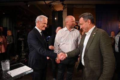 Støre besøker MDGs landsmøte for første gang