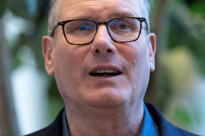 Keir Starmer ventes å trekke seg
