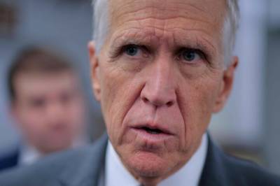 Lover å blokkere Trump