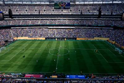 Togpriser til VM-stadion utenfor New York enda verre enn fryktet: – Astronomisk