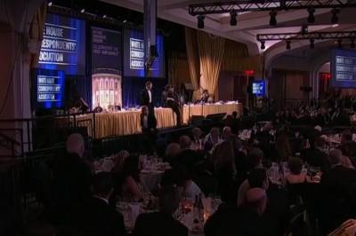 Drama på gallamiddag