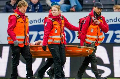 Ole Sæter ut på båre i Lerkendal-retur