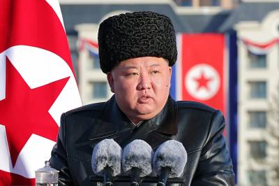 Kim avduket nye leiligheter til etterlatte etter falne i Ukraina-krigen