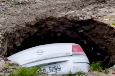 Slukt av synkehullet