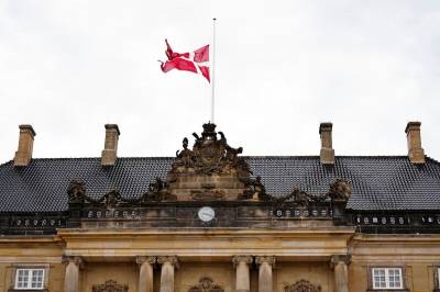 Flagget på halv stang på Amalienborg