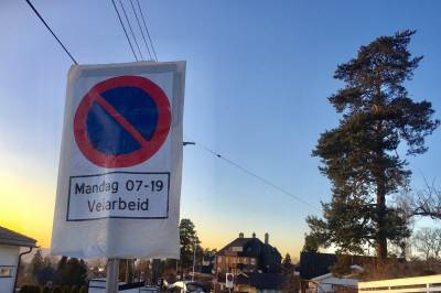 Nå er det lurt å følge med på skilt - kan bli bøtelagt og tauet bort