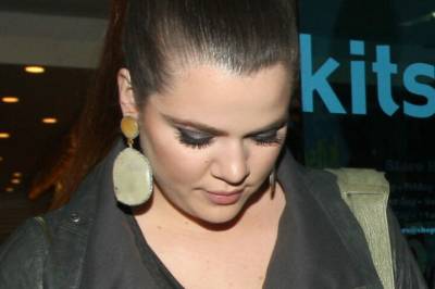 - Satt på kne og skrek