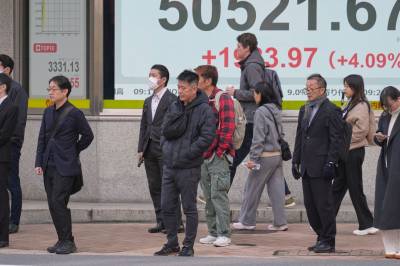 Tek-styrt børsrally i Asia underveis