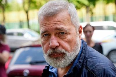 Russisk journalist pågrepet i politiaksjon mot regimekritisk avis i Moskva