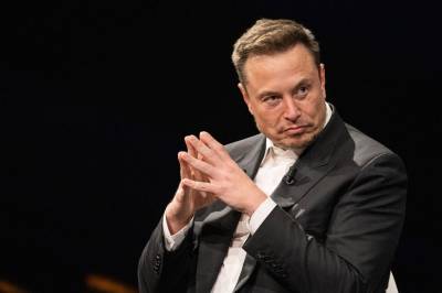 Elon Musk hamstrer: Kjøper aksjer for 1 mrd. dollar