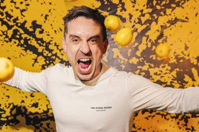 Gary Neville spår at 50 millioner pund-stjerne vil forlate Manchester United sammen med Casemiro til sommeren