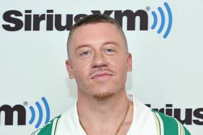 Krever Macklemore fjernet fra Ed Sheerans turné