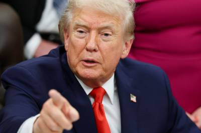 Donald Trump - Saksøker BBC for gigantsum