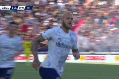 Federico Dimarco setter 1-0 mot Bologna