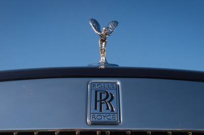 Nordmenn skylder 167 milliarder i billån – Rolls-Royce topper luksuslista