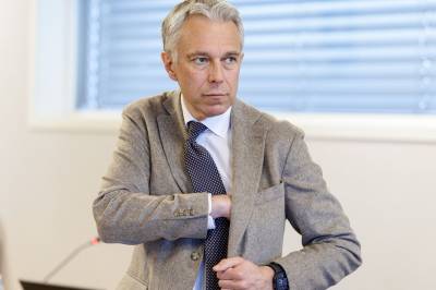 Høibys forsvarere vurderer ny begjæring om løslatelse etter dommen mandag