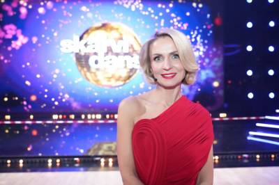 Derfor har hun ikke rørt tier-skiltet enda