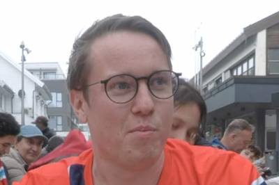 Kommer med sjokkerende innrømmelse på direkten