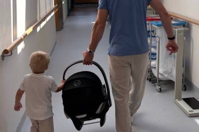 Saknet til sonen gjer reisene tyngre: «Pappa kjem alltid heim»